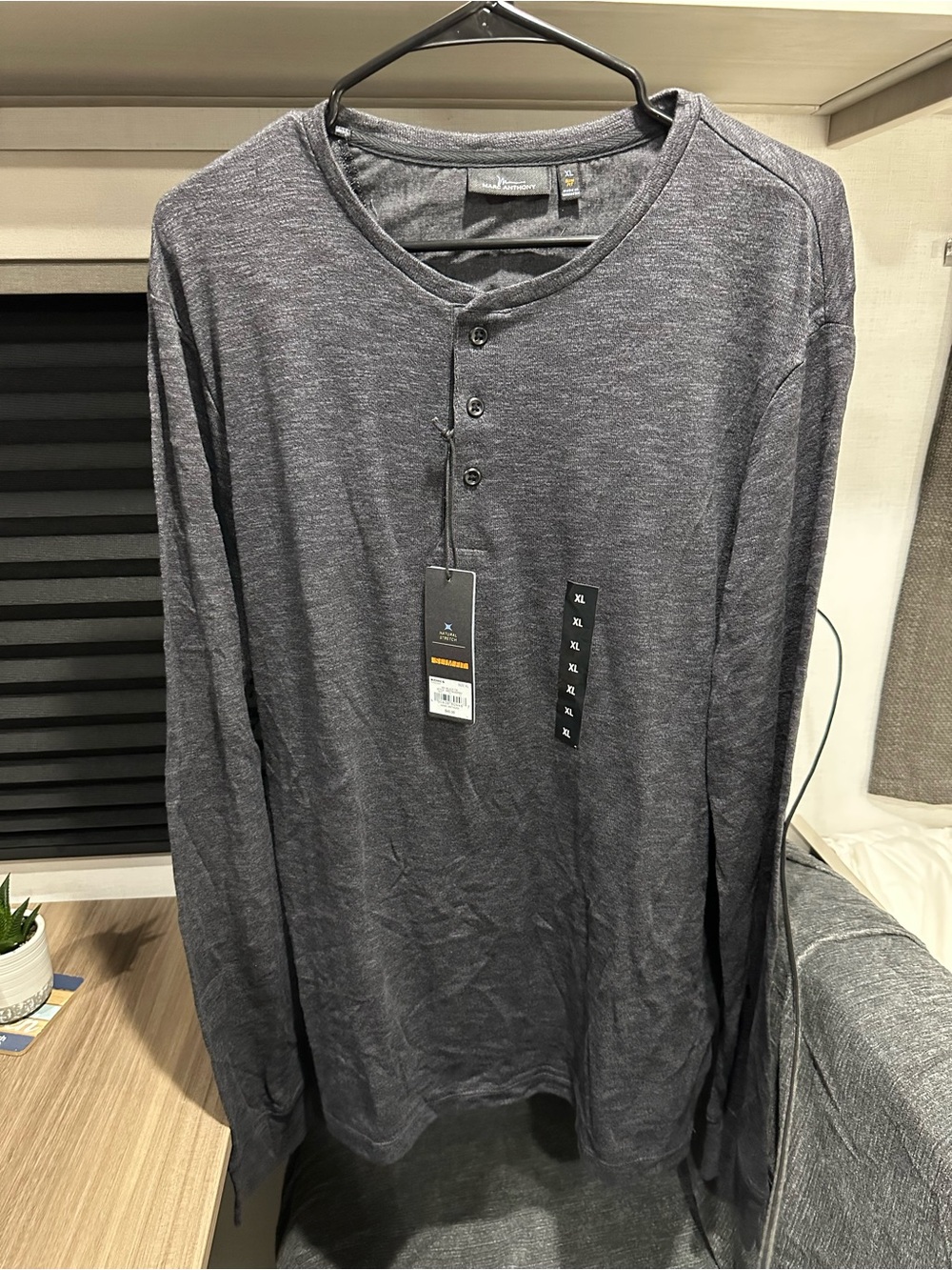 Marc Anthony Men's Long-Sleeve Henley in Charcoal size XL